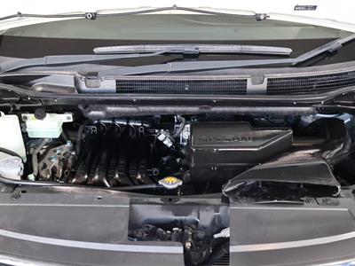 2016 Nissan Serena - Thumbnail