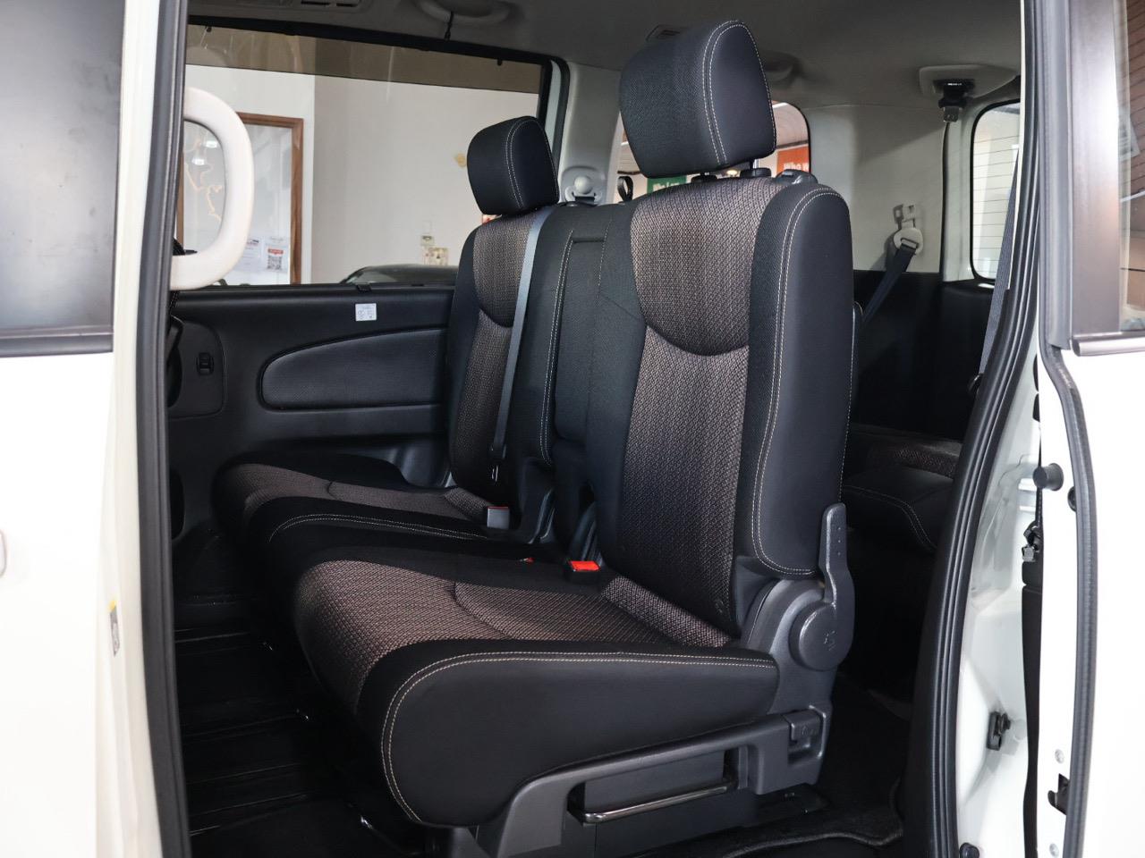 2016 Nissan Serena