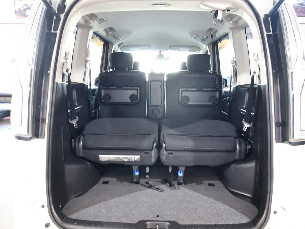 2016 Nissan Serena
