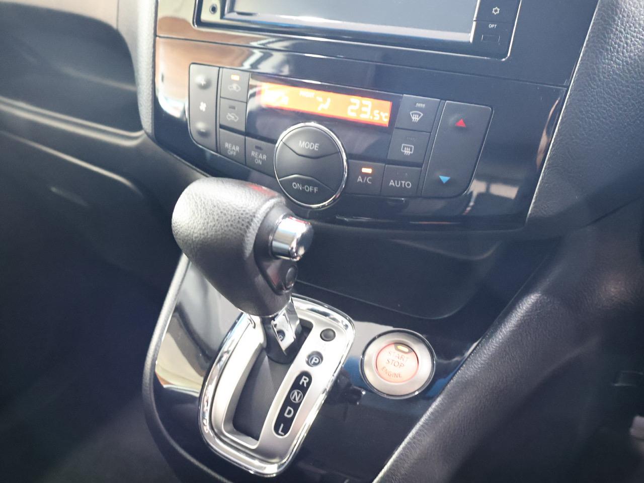2016 Nissan Serena