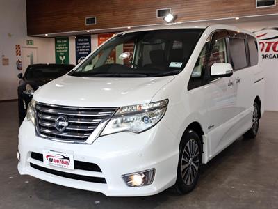 2016 Nissan Serena - Thumbnail