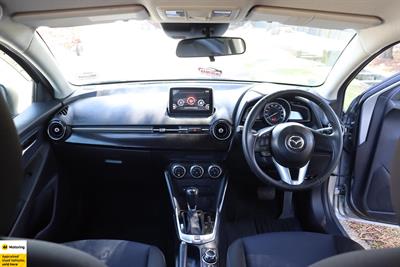 2014 Mazda Demio - Thumbnail