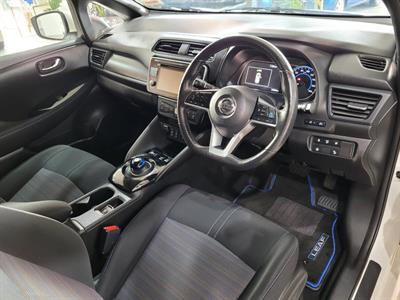 2019 Nissan Leaf - Thumbnail