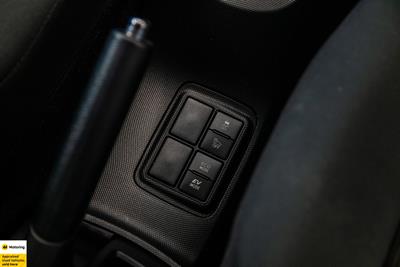 2017 Toyota Aqua - Thumbnail