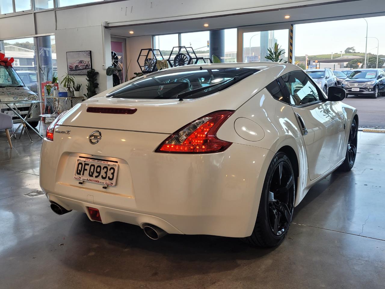 2009 Nissan Fairlady