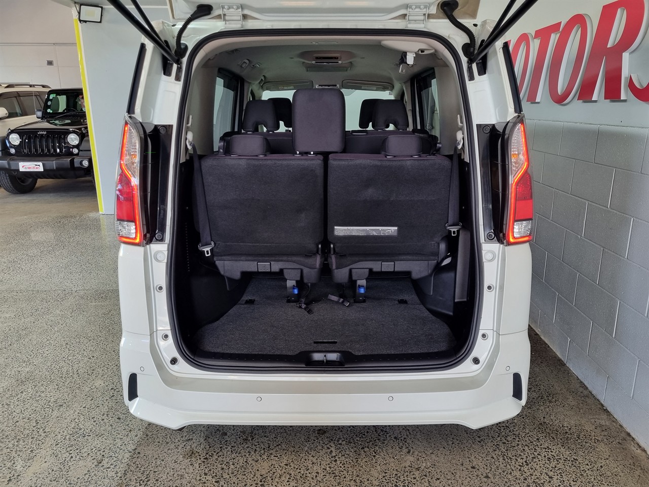 2019 Nissan Serena