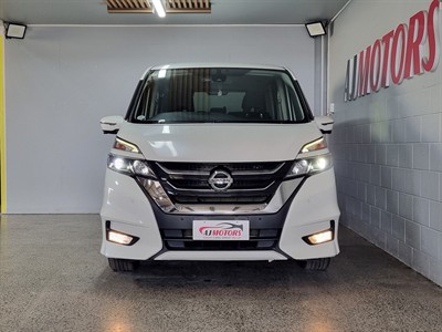 2019 Nissan Serena - Thumbnail