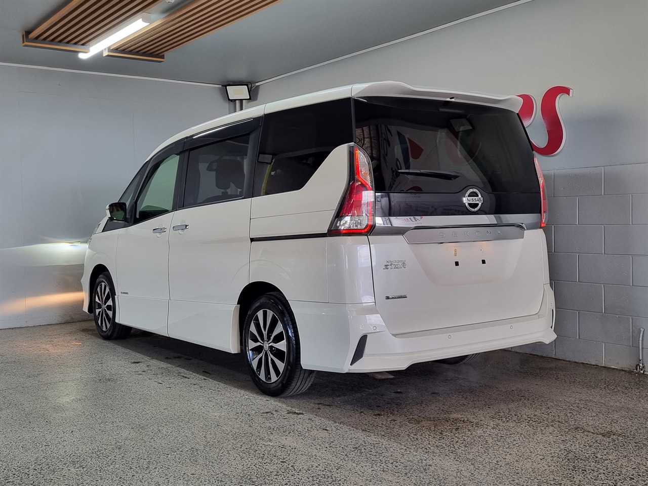 2019 Nissan Serena