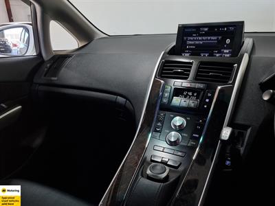 2014 Toyota Sai - Thumbnail