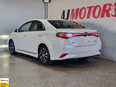 2014 Toyota Sai - Thumbnail