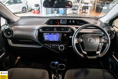 2020 Toyota Aqua - Thumbnail