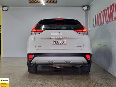 2022 Mitsubishi Eclipse Cross - Thumbnail