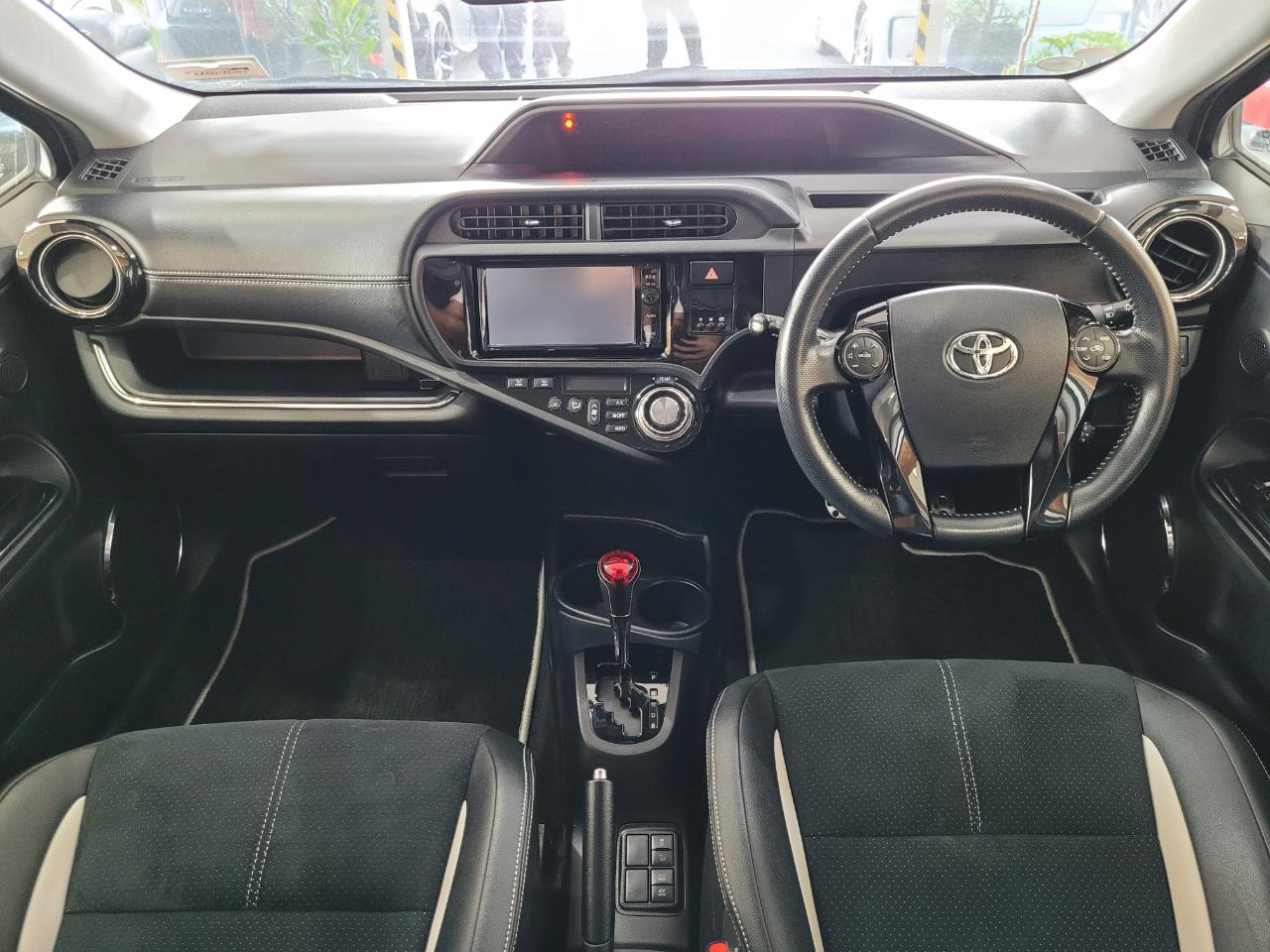 2016 Toyota Aqua