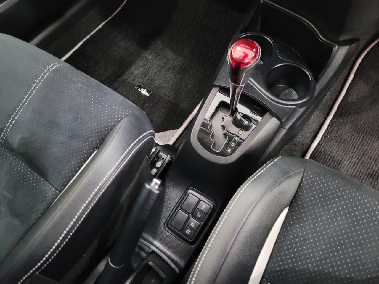 2016 Toyota Aqua