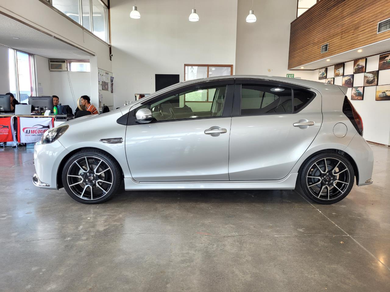 2016 Toyota Aqua