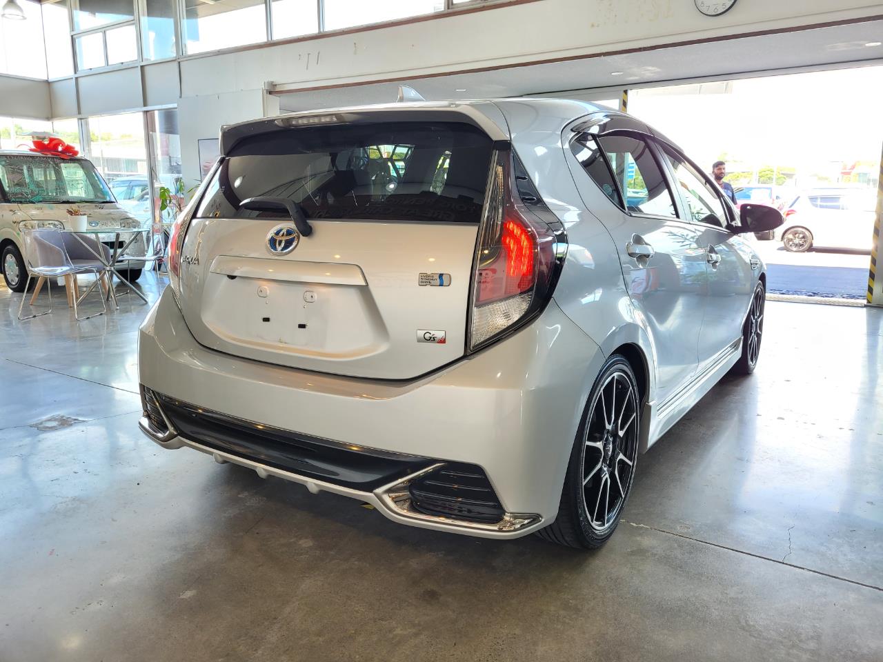 2016 Toyota Aqua