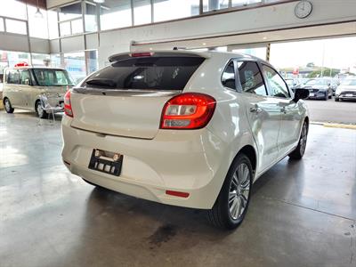 2016 Suzuki Baleno - Thumbnail