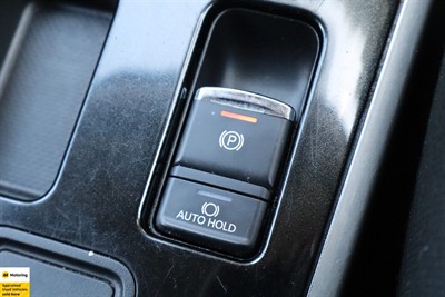 2022 Mitsubishi Outlander - Thumbnail