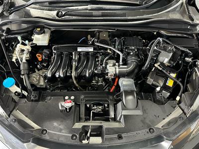 2014 Honda Vezel - Thumbnail