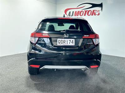 2014 Honda Vezel - Thumbnail