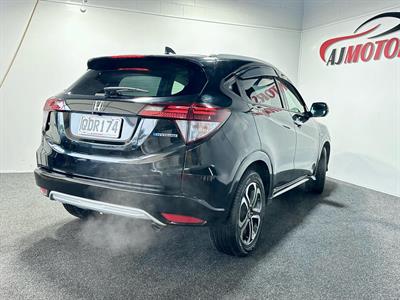 2014 Honda Vezel - Thumbnail
