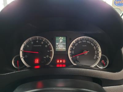 2014 Suzuki Swift - Thumbnail