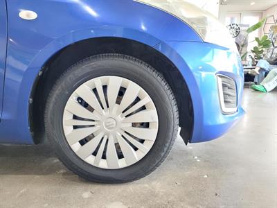 2014 Suzuki Swift - Thumbnail