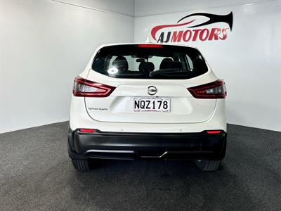 2021 Nissan Qashqai - Thumbnail