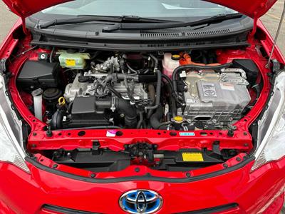 2014 Toyota Aqua - Thumbnail