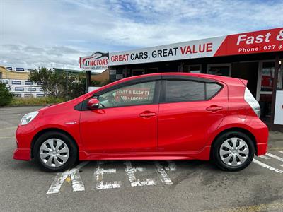 2014 Toyota Aqua - Thumbnail