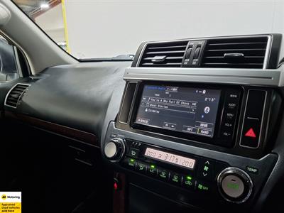 2016 Toyota Land Cruiser Prado - Thumbnail