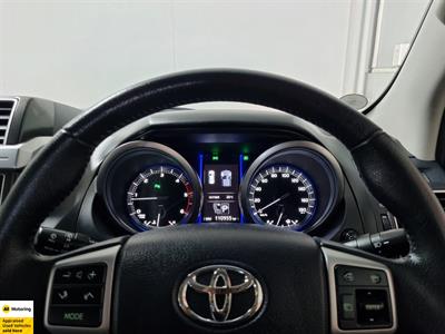 2016 Toyota Land Cruiser Prado - Thumbnail