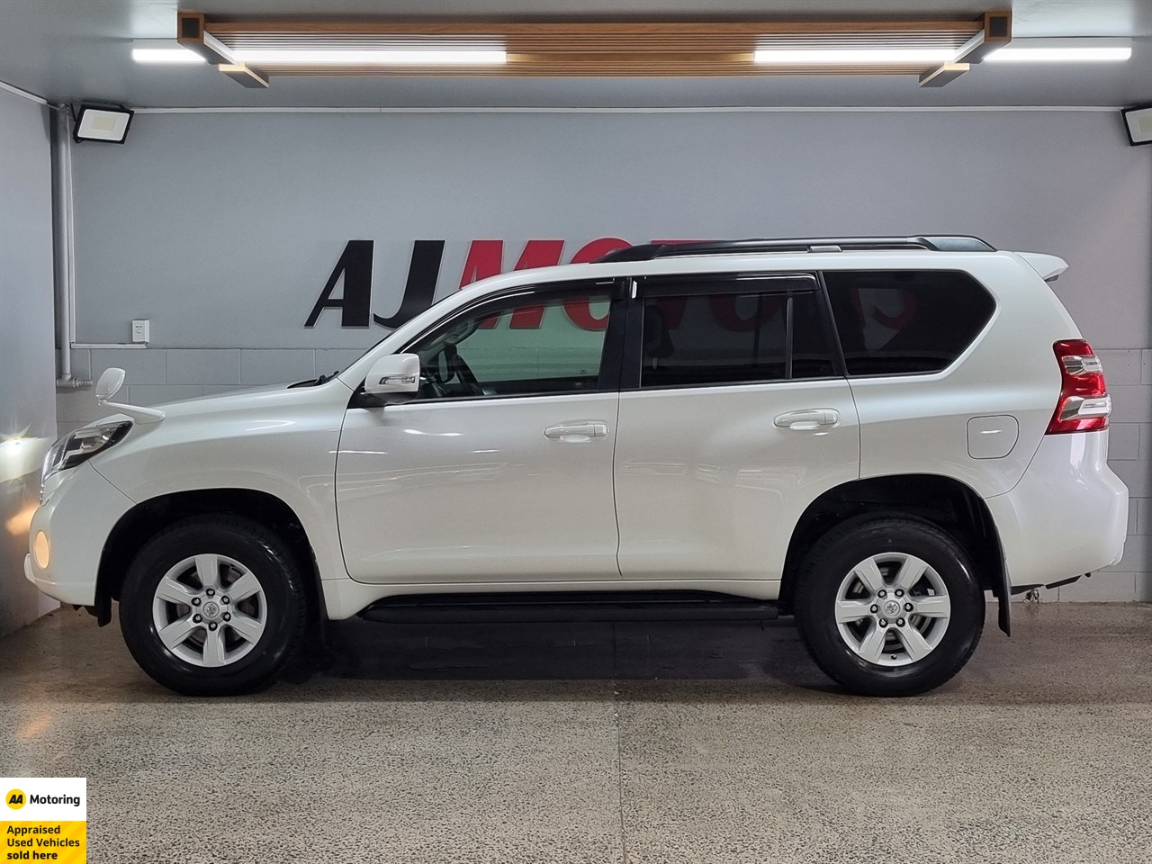 2016 Toyota Land Cruiser Prado
