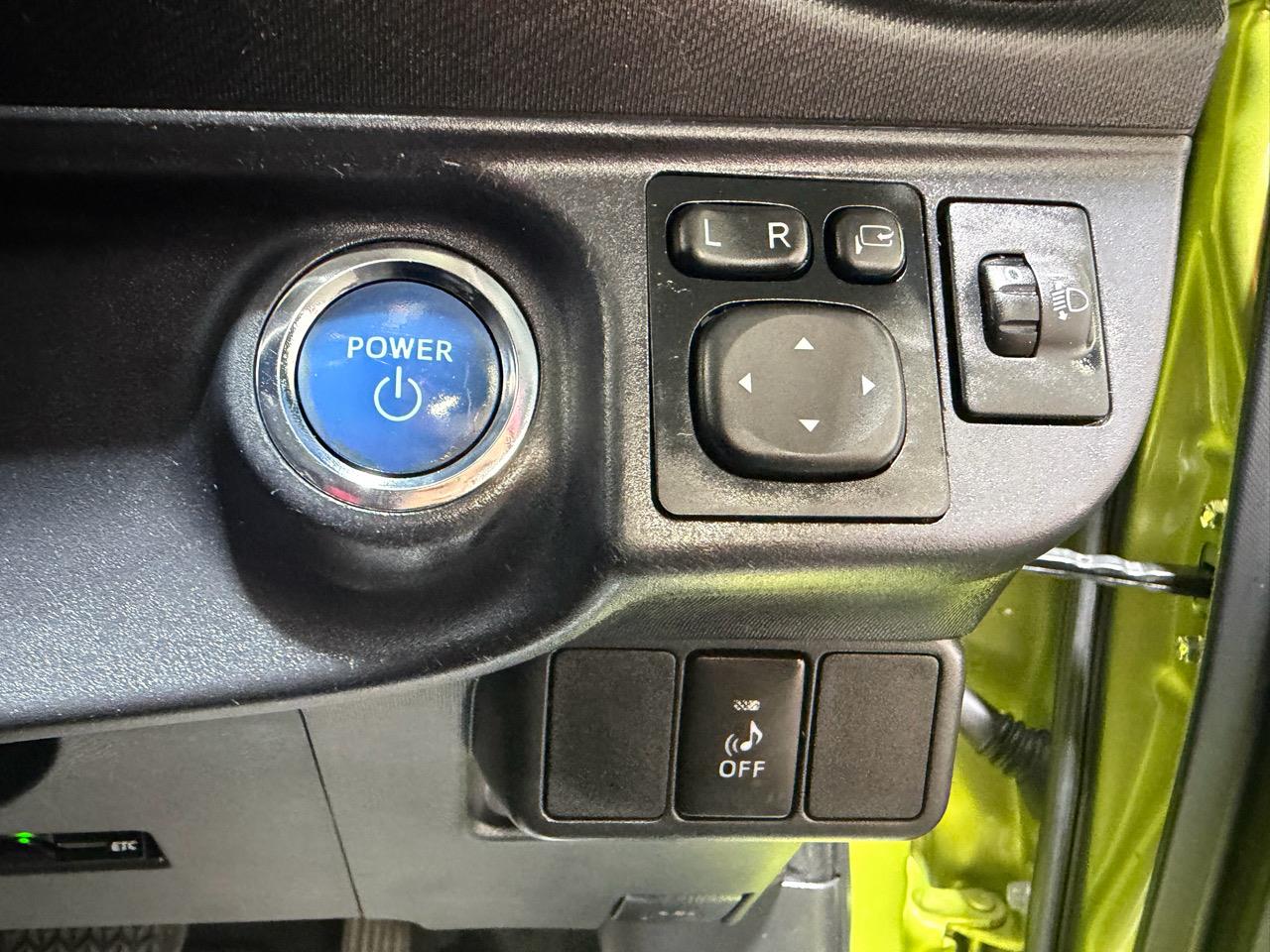 2015 Toyota Aqua