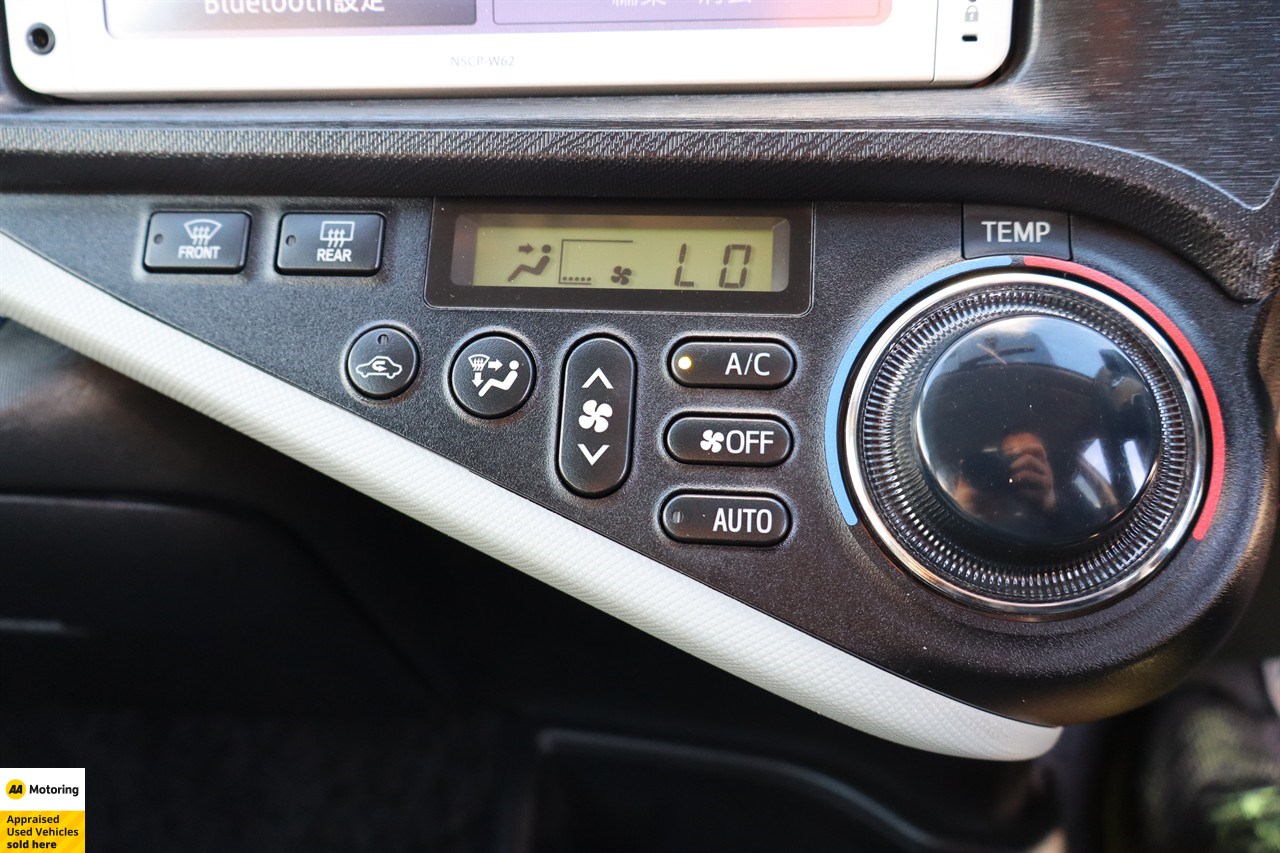 2014 Toyota Aqua