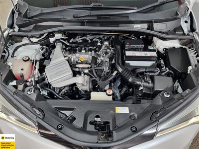 2018 Toyota C-HR - Thumbnail