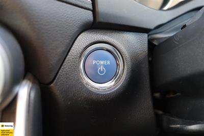 2021 Toyota RAV4 - Thumbnail