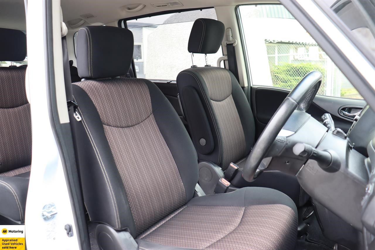 2014 Nissan Serena