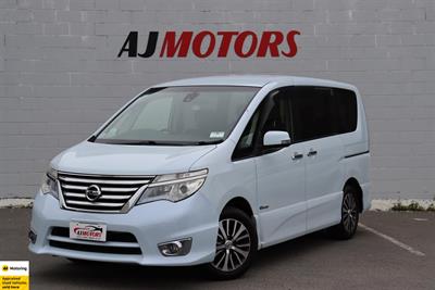 2014 Nissan Serena - Thumbnail