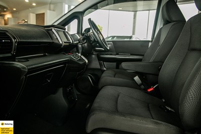 2013 Honda Step Wagon - Thumbnail