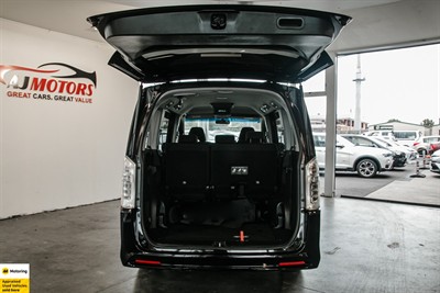 2013 Honda Step Wagon - Thumbnail