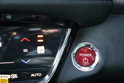 2014 Honda Vezel - Thumbnail