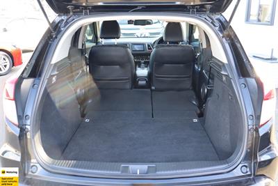 2014 Honda Vezel - Thumbnail