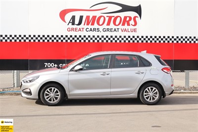 2022 Hyundai i30 - Thumbnail
