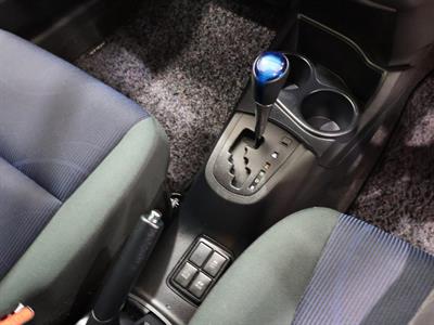 2015 Toyota Aqua - Thumbnail