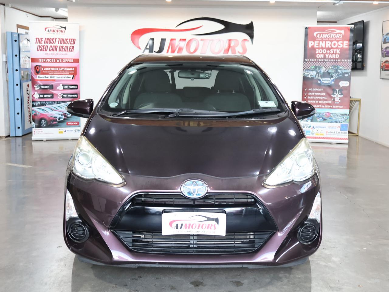 2015 Toyota Aqua