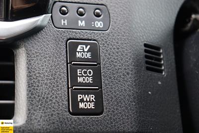 2014 Toyota Voxy - Thumbnail