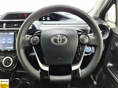 2018 Toyota Aqua - Thumbnail