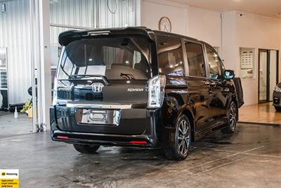 2013 Honda Step Wagon - Thumbnail