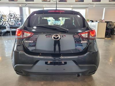 2016 Mazda Demio - Thumbnail